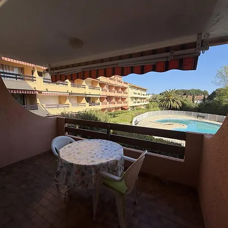 T2 Avec Piscine, Ascenseur Et Parking Prive, A 300m De La - 4 Couchages, Animaux Ok - Fr-1-388-89